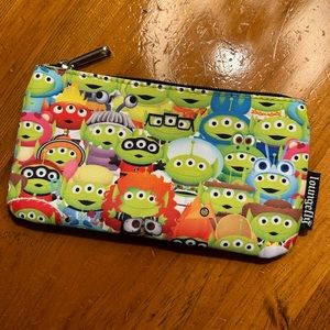 NWOT Loungefly Toy Story Alien Outfits Nylon Pouch